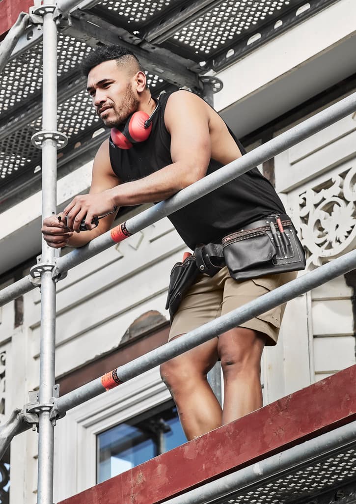 Mens Streetworx Sleeveless Tee — Black